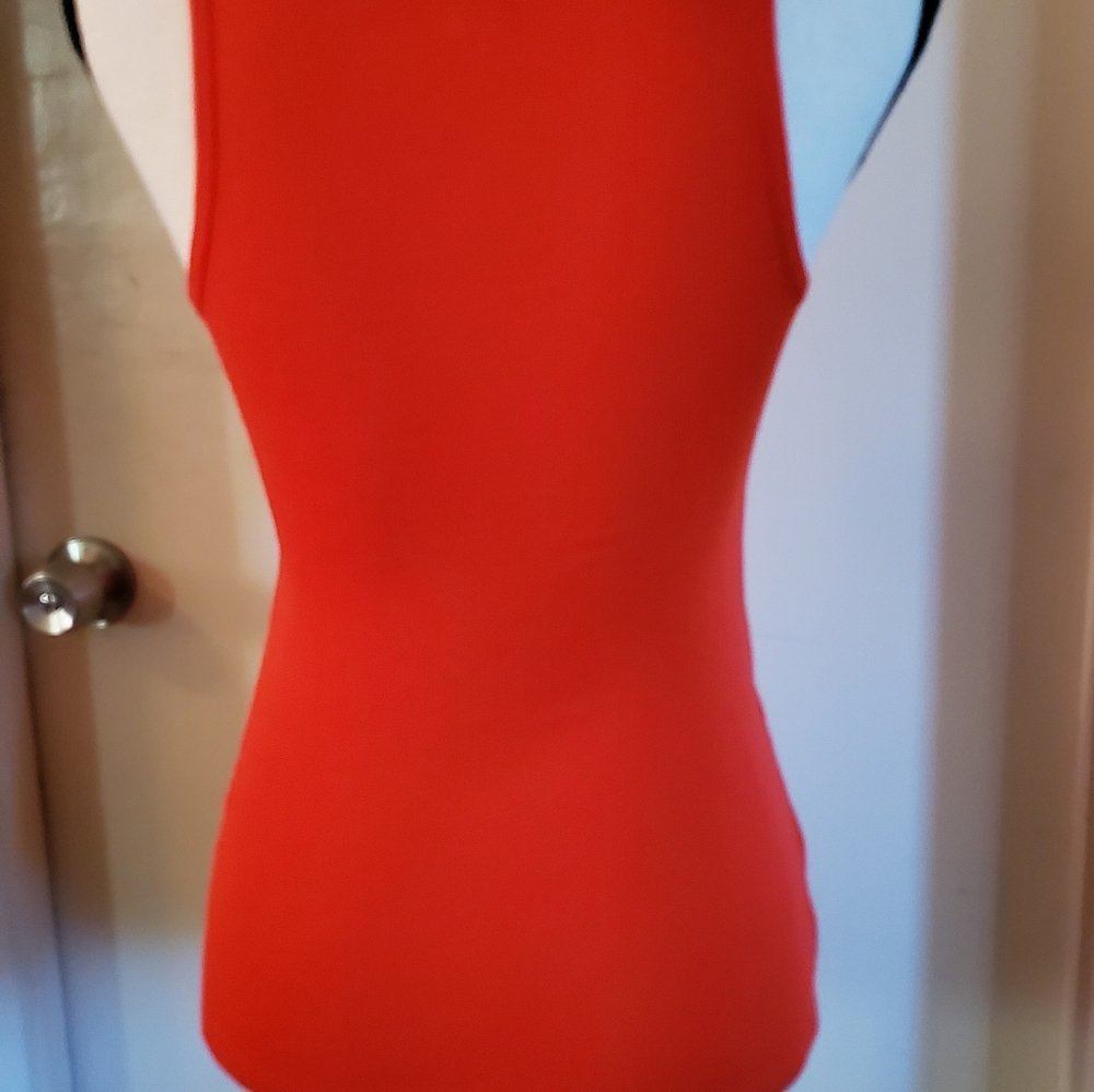 Top - Picture 2 of 2